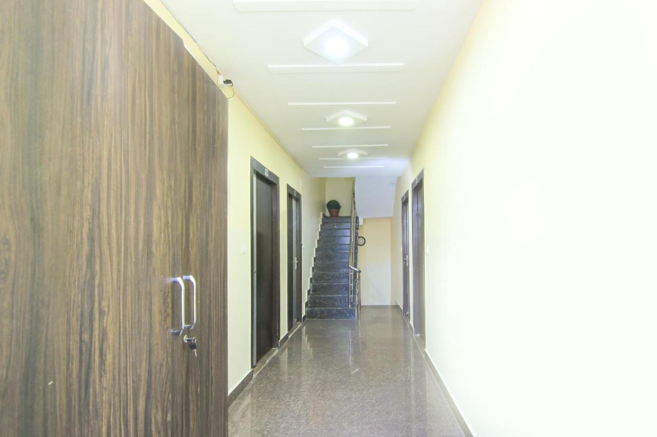 Oyo 8883舒适区酒店 勒克瑙 外观 照片